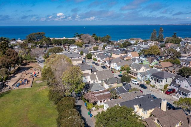 141 Caledonia Avenue, Pacific Grove, CA 93950