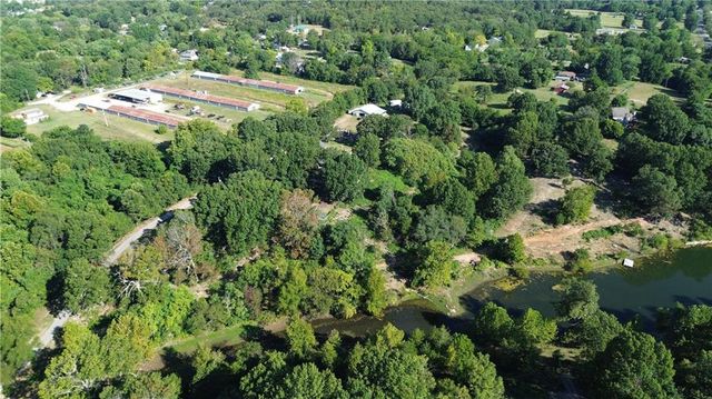 4292 Hewitt Springs Road, Springdale, AR 72764