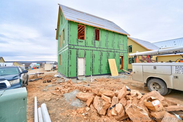39 Lower Greenway, Carlton Landing, OK 74432