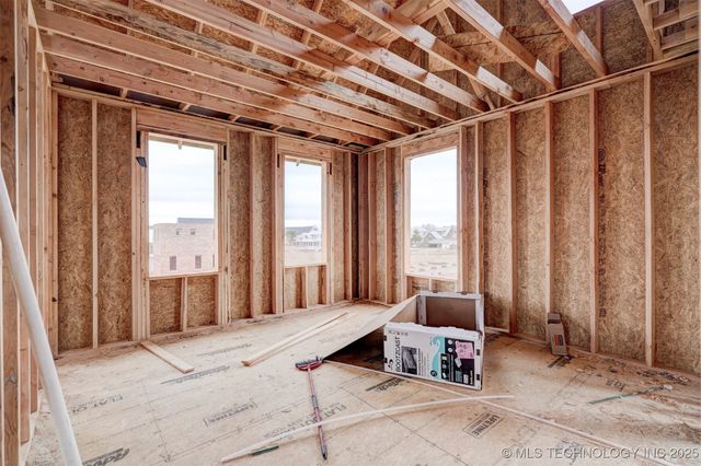 39 Lower Greenway, Carlton Landing, OK 74432