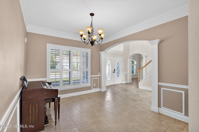 10584 CRESTON GLEN Circle E, Jacksonville, FL 32256