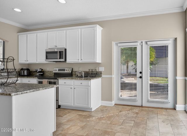 10584 CRESTON GLEN Circle E, Jacksonville, FL 32256