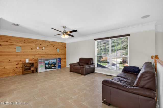 10584 CRESTON GLEN Circle E, Jacksonville, FL 32256