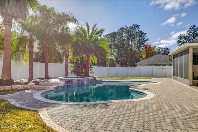 10584 CRESTON GLEN Circle E, Jacksonville, FL 32256