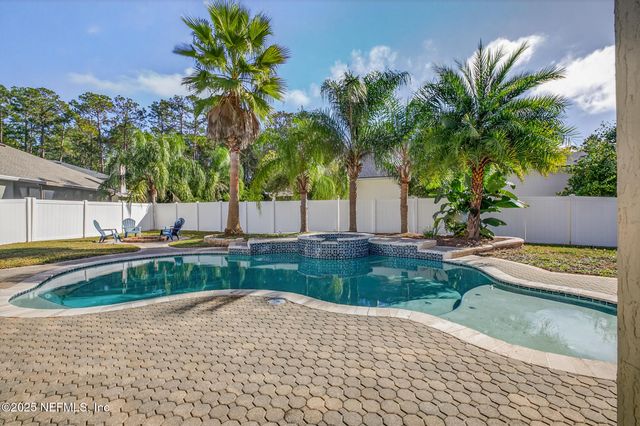 10584 CRESTON GLEN Circle E, Jacksonville, FL 32256