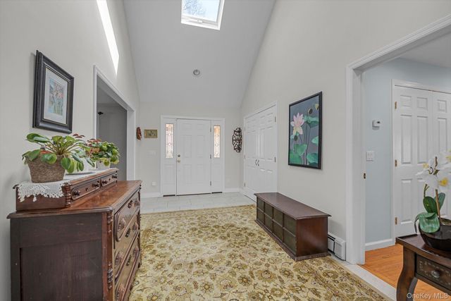 19 Birchwood Drive, South Huntington, NY 11746