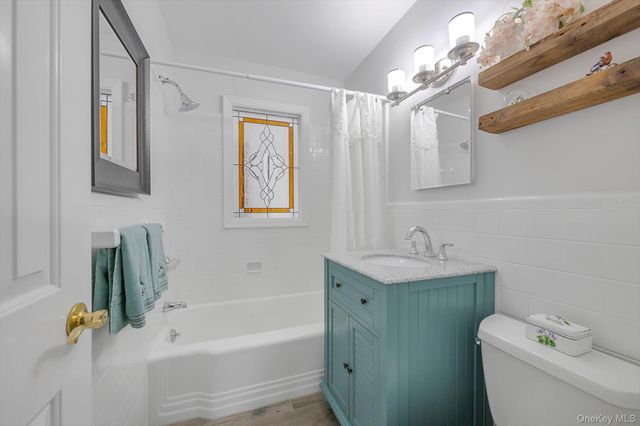 19 Birchwood Drive, South Huntington, NY 11746