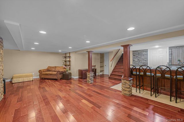 19 Birchwood Drive, South Huntington, NY 11746