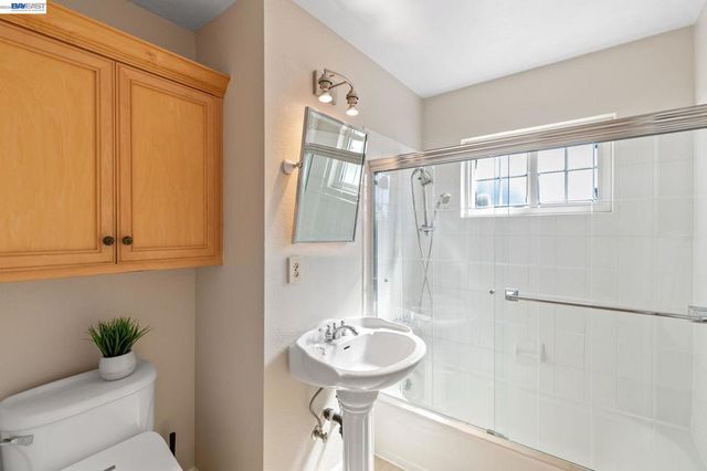 38236 Kimbro St, Fremont, CA 94536