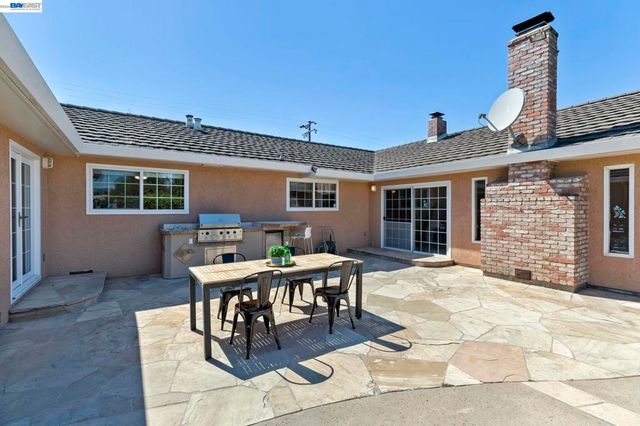 38236 Kimbro St, Fremont, CA 94536