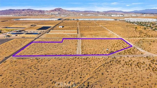 70 Jonathan Street, Adelanto, CA 92301