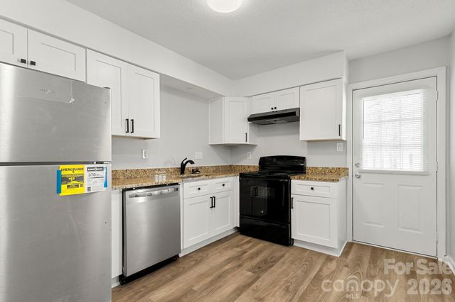 1905 Mereview Court 20, Charlotte, NC 28210