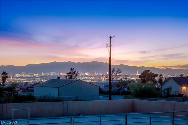 224 North Milan Street, Henderson, NV 89015