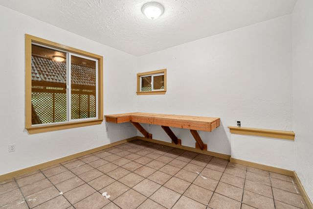 32 Summit View Lane, Fortuna, CA 95540