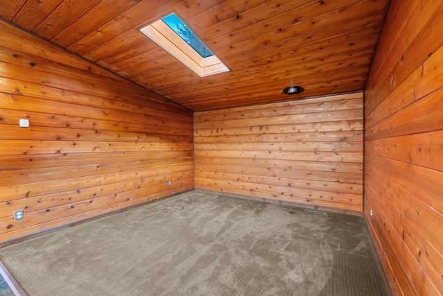 32 Summit View Lane, Fortuna, CA 95540