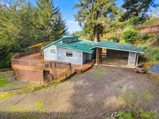 32 Summit View Lane, Fortuna, CA 95540
