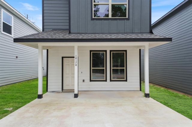 10178 Barberry Street, Willis, TX 77318