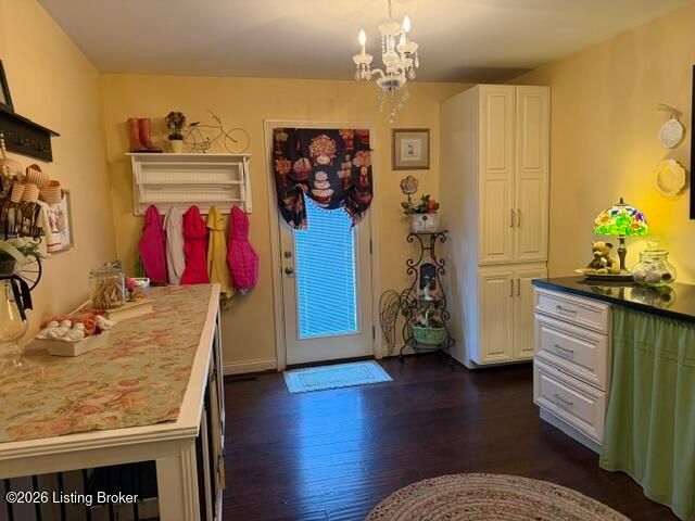 1109 Mount Holly Rd, Fairdale, KY 40118