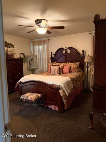 1109 Mount Holly Rd, Fairdale, KY 40118