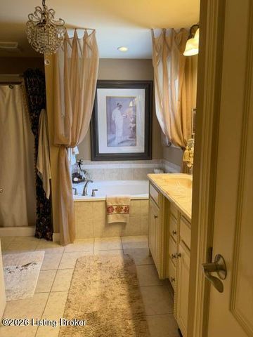 1109 Mount Holly Rd, Fairdale, KY 40118