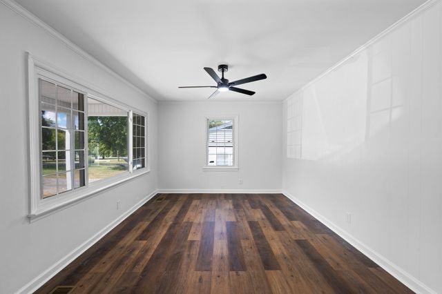 5 Lee Circle, Fort Oglethorpe, GA 30742