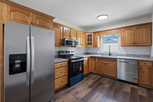5 Lee Circle, Fort Oglethorpe, GA 30742