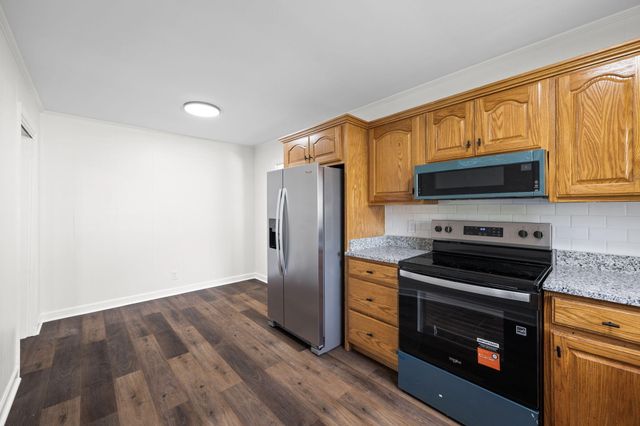 5 Lee Circle, Fort Oglethorpe, GA 30742
