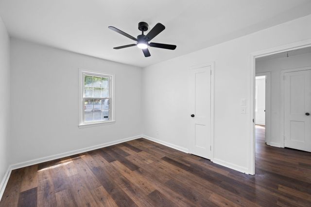 5 Lee Circle, Fort Oglethorpe, GA 30742