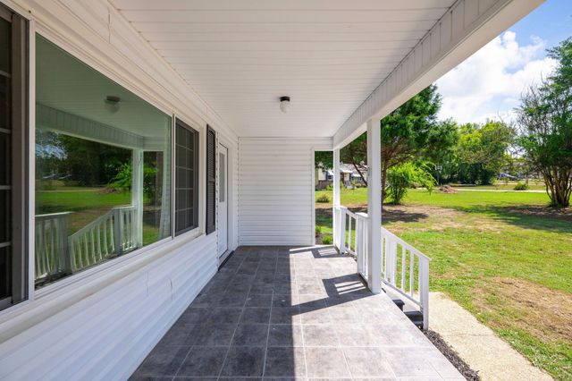 5 Lee Circle, Fort Oglethorpe, GA 30742