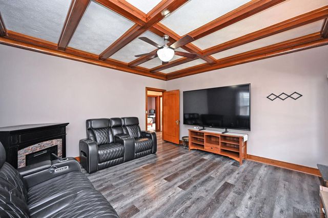 1221 Third Street, Reading, OH 45215