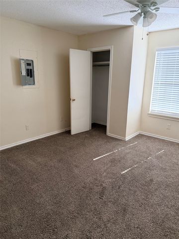 1526 Richard Street, Mesquite, TX 75149