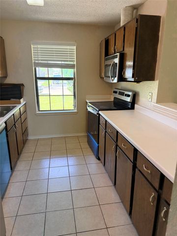 1526 Richard Street, Mesquite, TX 75149