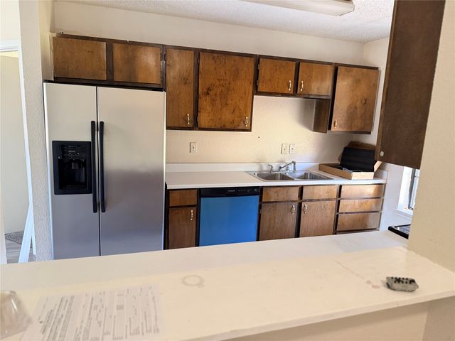 1526 Richard Street, Mesquite, TX 75149