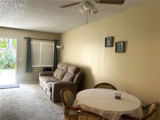 15 Vista Gardens Trail 104, Vero Beach, FL 32962