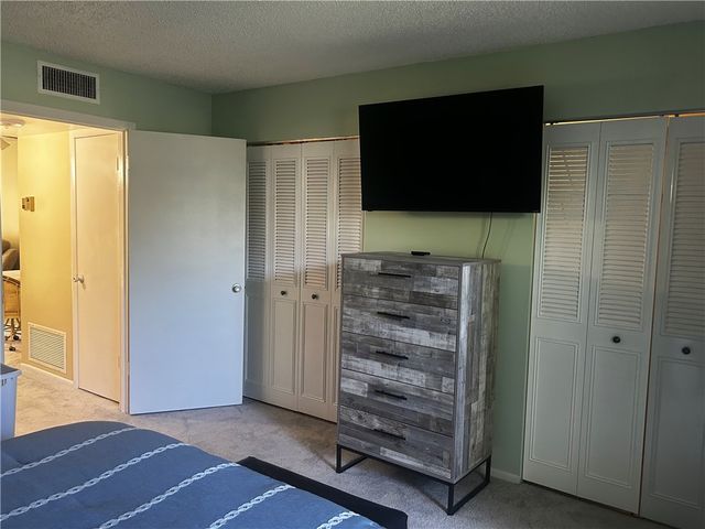 15 Vista Gardens Trail 104, Vero Beach, FL 32962