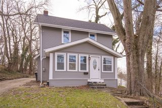 1184 Niagara Avenue, Akron, OH 44305