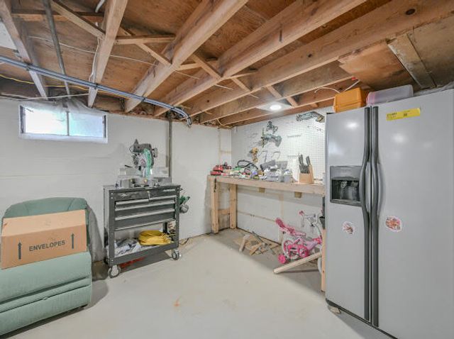 2606 Cavins Drive 2606 Cavins Drive, Springfield, OH 45503