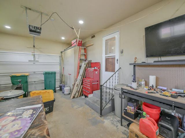 2606 Cavins Drive 2606 Cavins Drive, Springfield, OH 45503