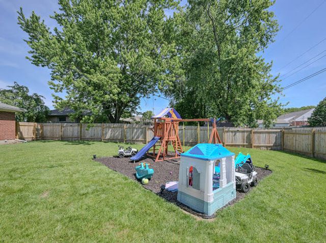 2606 Cavins Drive 2606 Cavins Drive, Springfield, OH 45503