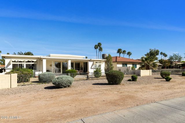 10227 E MICHIGAN Avenue, Sun Lakes, AZ 85248