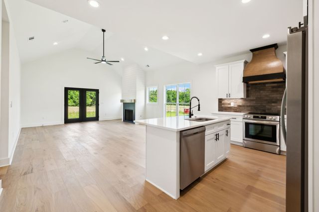 819 Oconnor St, Smithville, TN 37166