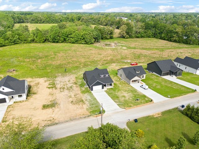 819 Oconnor St, Smithville, TN 37166
