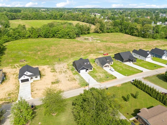 819 Oconnor St, Smithville, TN 37166