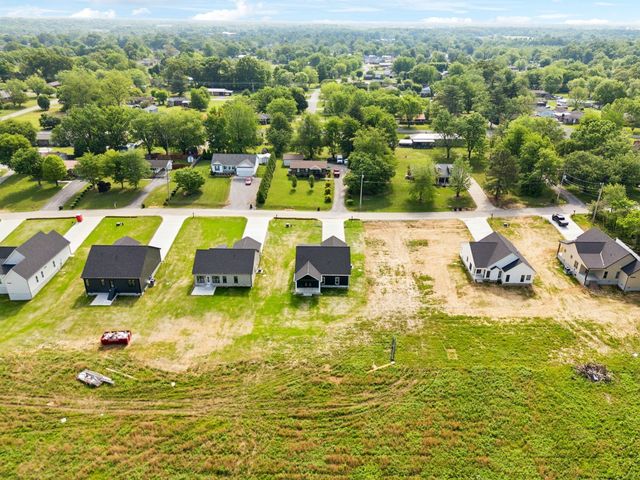 819 Oconnor St, Smithville, TN 37166