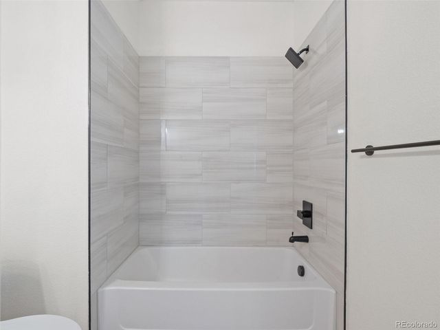 9557 Pearl Circle 204, Parker, CO 80134