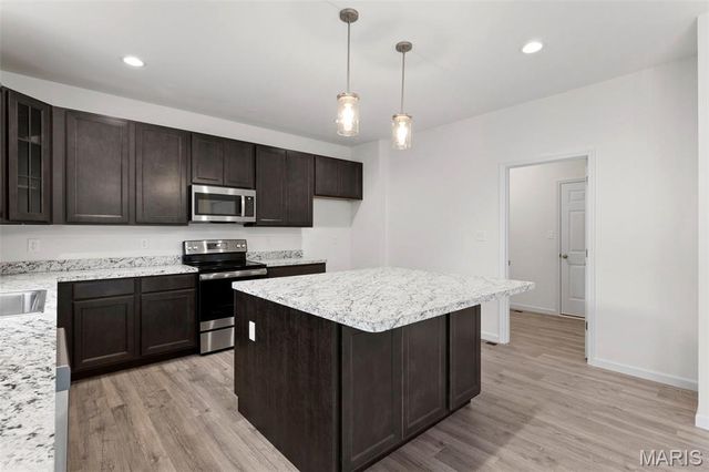 1142 Bloomfield Drive, Eureka, MO 63025