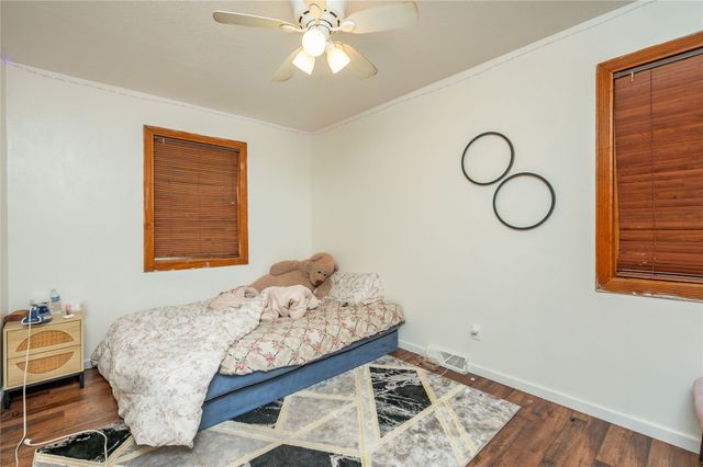 510 E Hughes Avenue, Des Moines, IA 50315