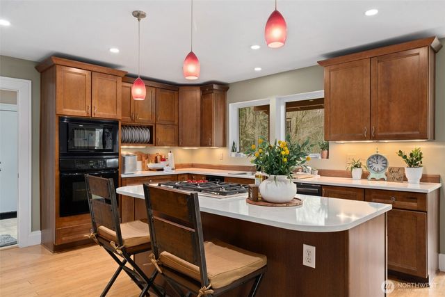 27201 State Highway 3 NE, Poulsbo, WA 98370