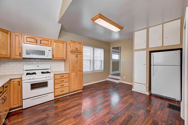 1106 N Kealing Avenue, Indianapolis, IN 46201