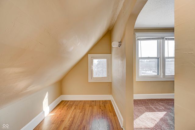 1106 N Kealing Avenue, Indianapolis, IN 46201